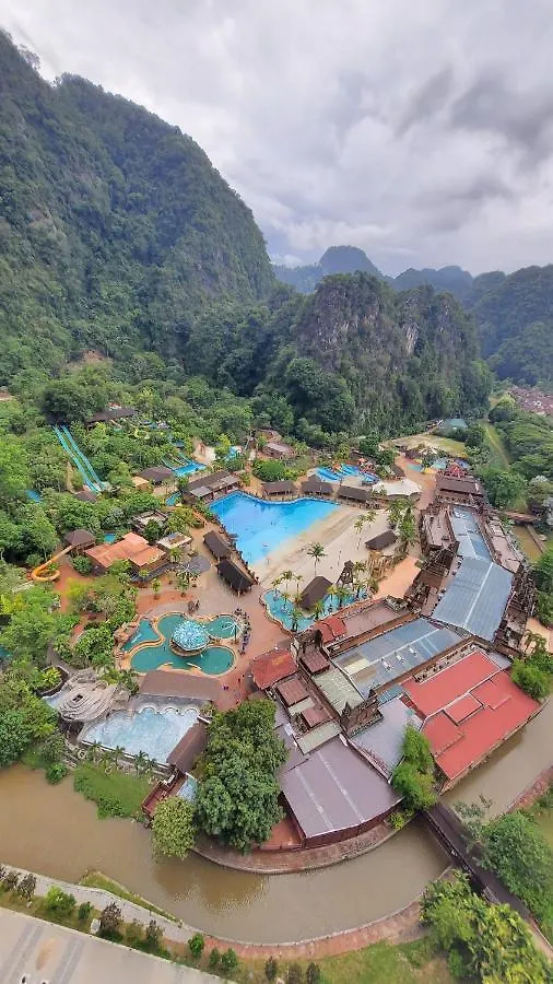 Lost World Of Tambun Coco Guest House Ipoh Apartment